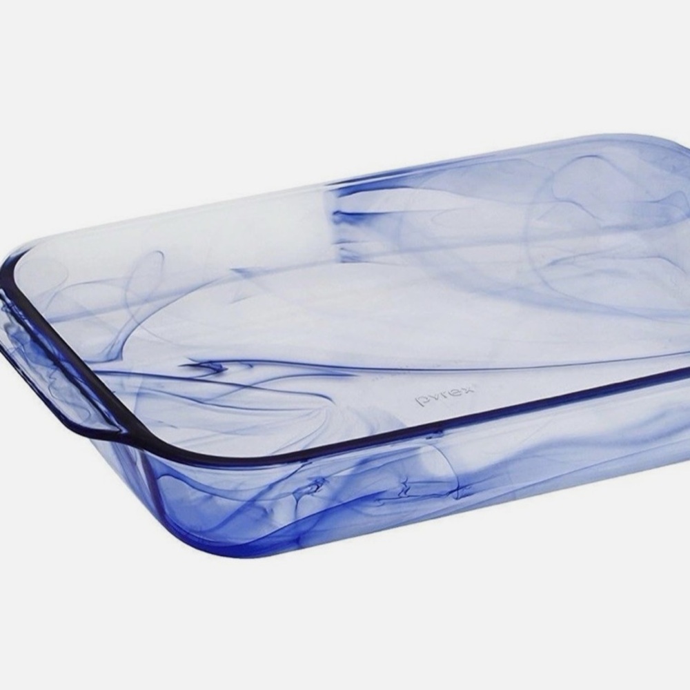 Pyrex watercolor casserole vintage
